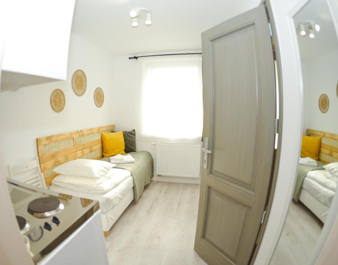 Raba92 Apartman House Exteriör bild