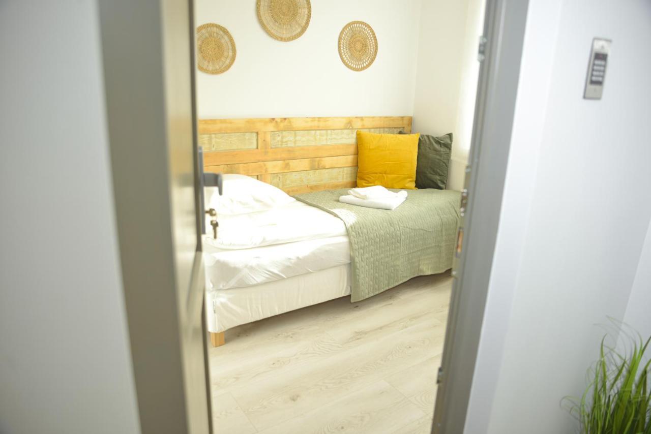 Raba92 Apartman House Exteriör bild